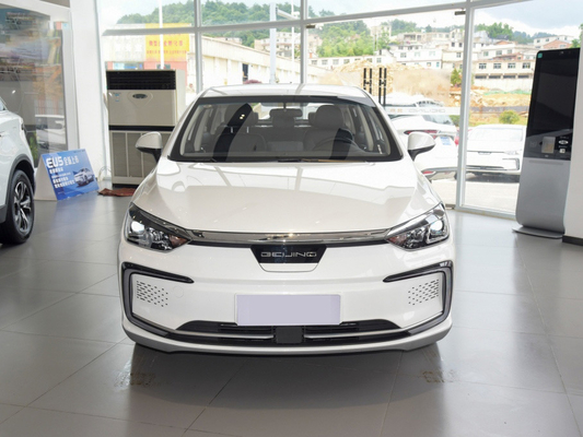 BAIC EU5の8つの速度の高い発電贅沢な版セダン車の自動乗用車