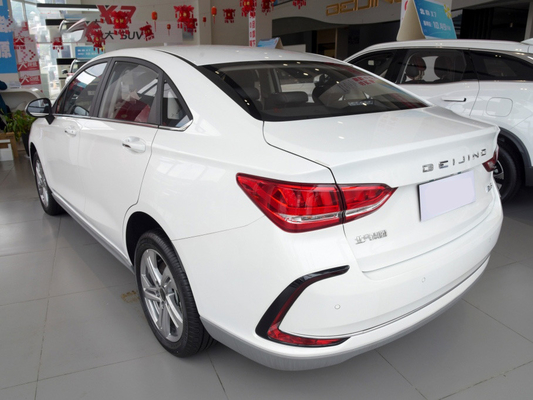 BAIC EU5の8つの速度の高い発電贅沢な版セダン車の自動乗用車