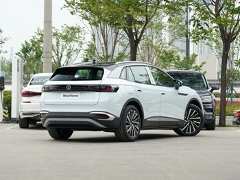 ID4X Volkswagonの電気4車輪ドライブSUVマイレッジ555km