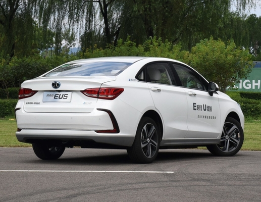 セダンEU5 R500の理性的な長期Baicの電気自動車416kmの範囲