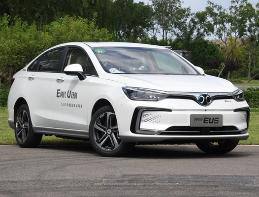 セダンEU5 R500の理性的な長期Baicの電気自動車416kmの範囲