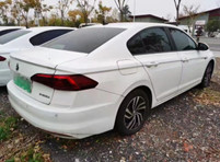 FAWフォルクスワーゲンE Boraは自動車両40kwh 4のドア5のSeaterのセダンを使用した