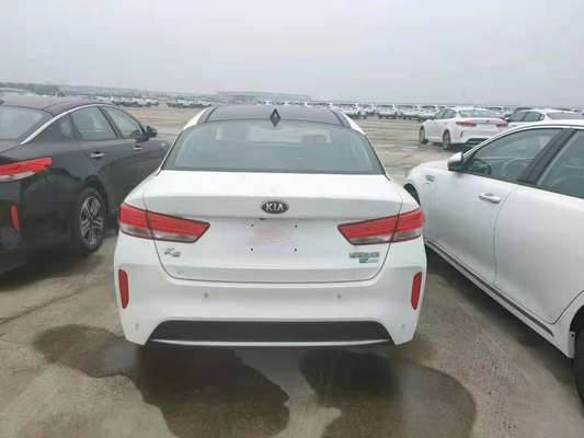 セダンによって使用される中型車115kwのKIA K5雑種2.0L GLS 6の速度