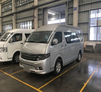 Changan Hiace 5.4mガソリン15 Seaterは乗客バス3TZエンジンを使用した