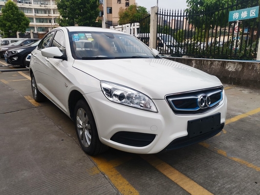 EU260電気セダン車100kw 260NM