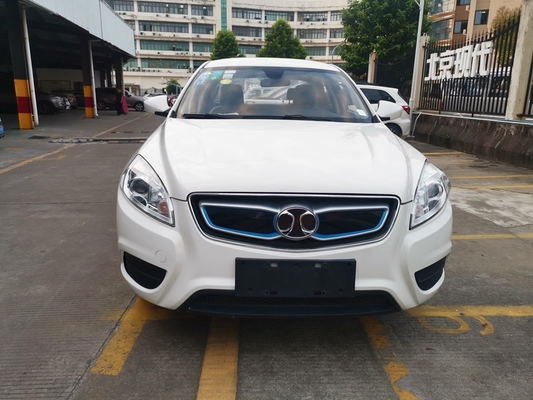 EU260電気セダン車100kw 260NM