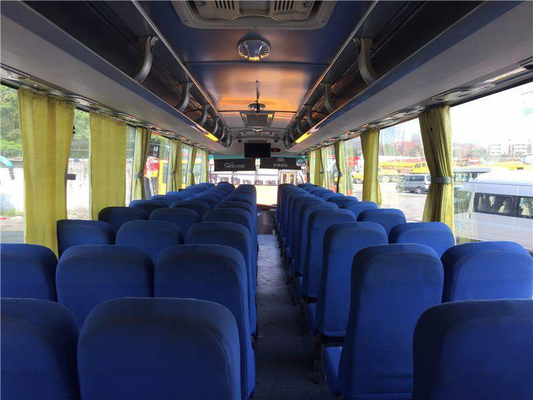 Yutongのコーチによって使用される乗客バス67座席マイレッジ300000km