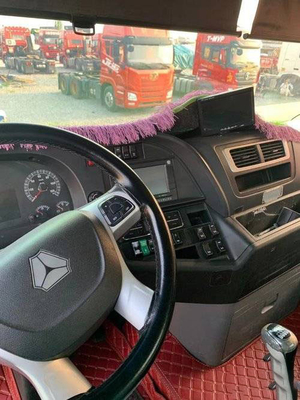 Sinotruk Sitrak C7Hは頑丈なトラック540HP 6*4の人エンジンZFの変速機を使用した