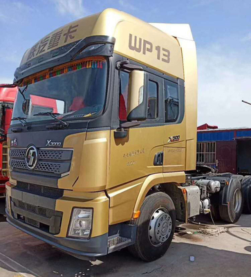 Weichai WP13.500E501 Shacmanのトラクターは40トン頑丈なトラックの牽引の固まりを使用した