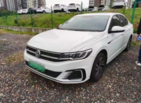FAWフォルクスワーゲンE Boraは自動車両40kwh 4のドア5のSeaterのセダンを使用した